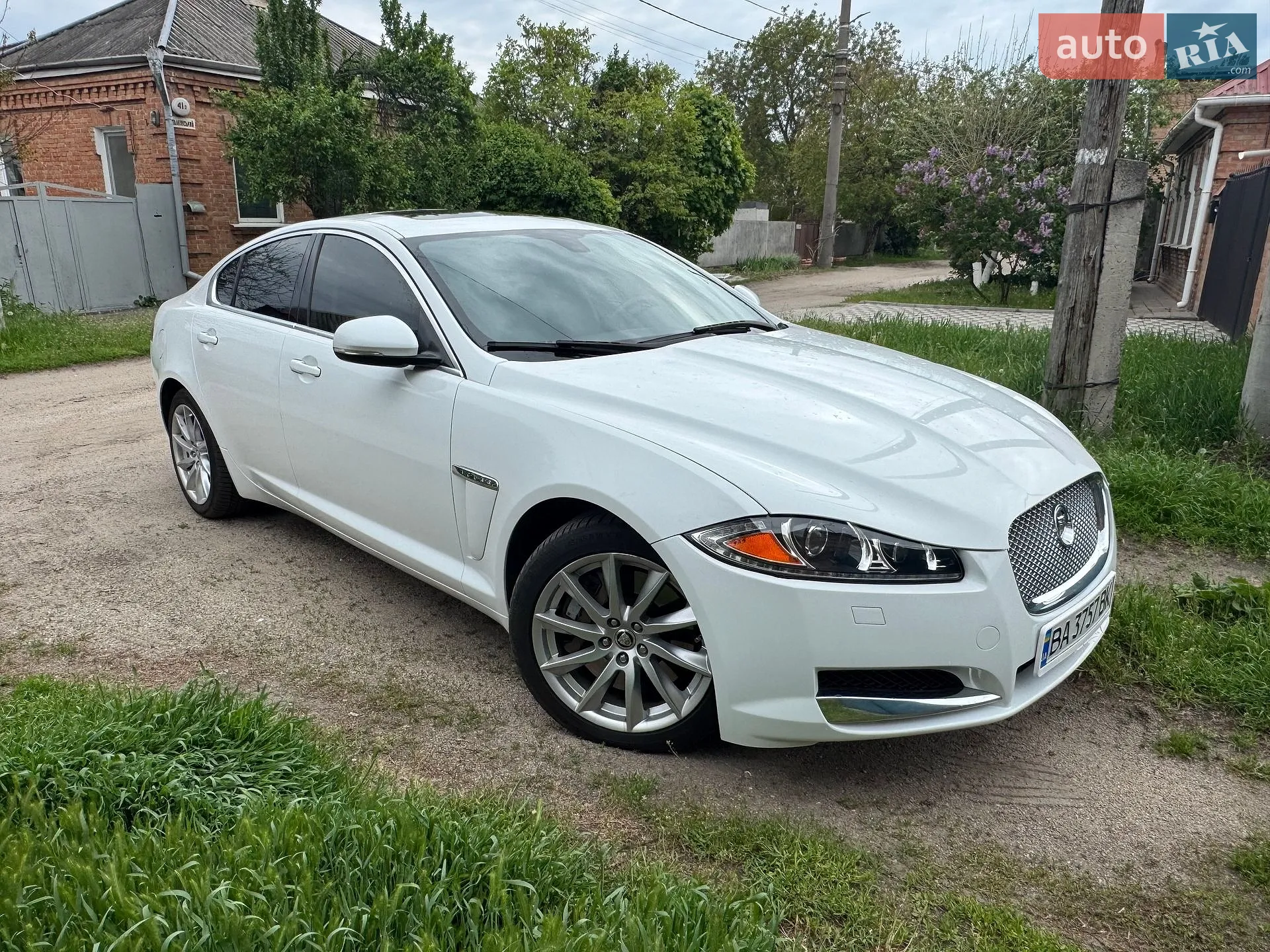 2013 Jaguar XF - фото 1