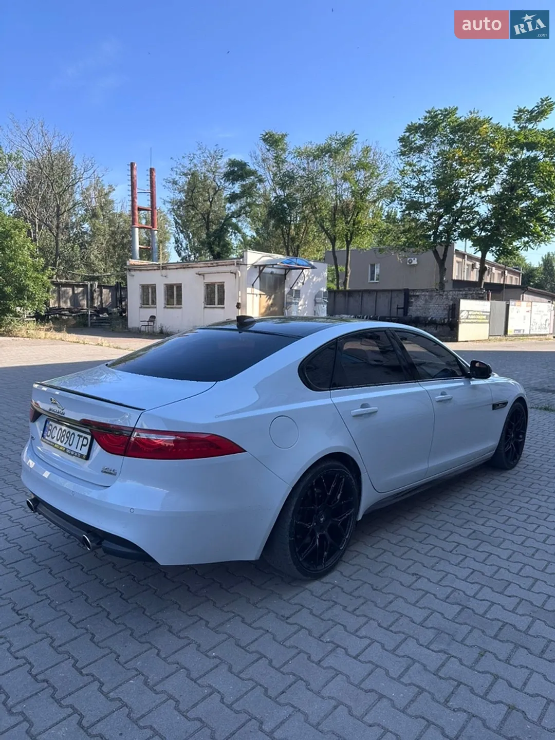 2016 Jaguar XF - мініатюра 6