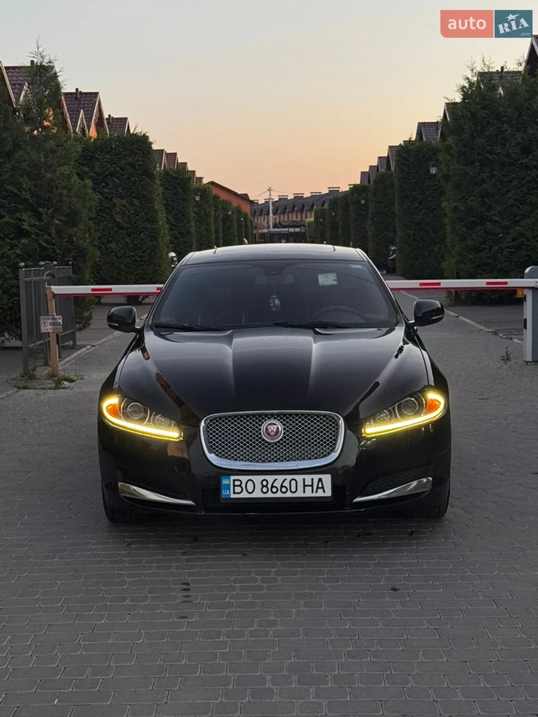 2013 Jaguar XF - мініатюра 3