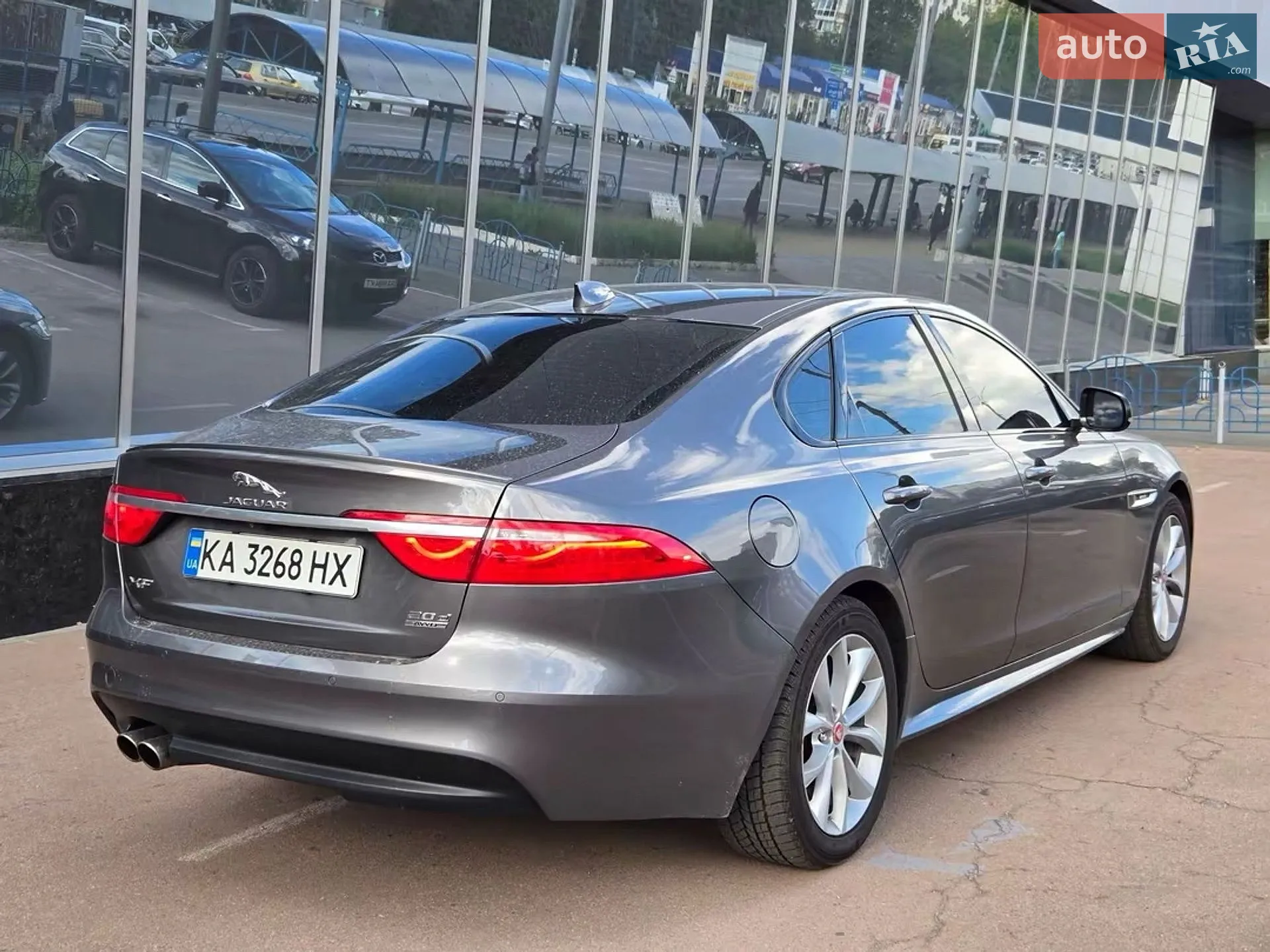 2016 Jaguar XF - мініатюра 28