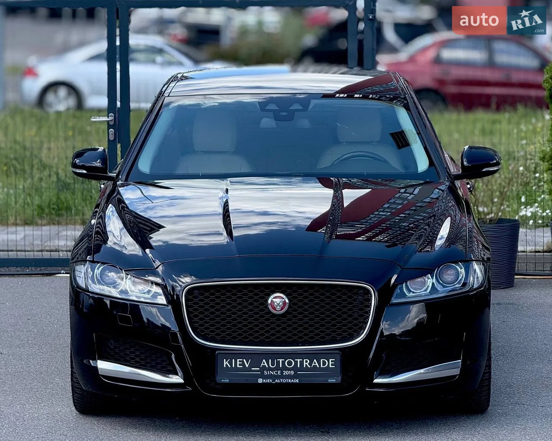 2016 Jaguar XF - мініатюра 5