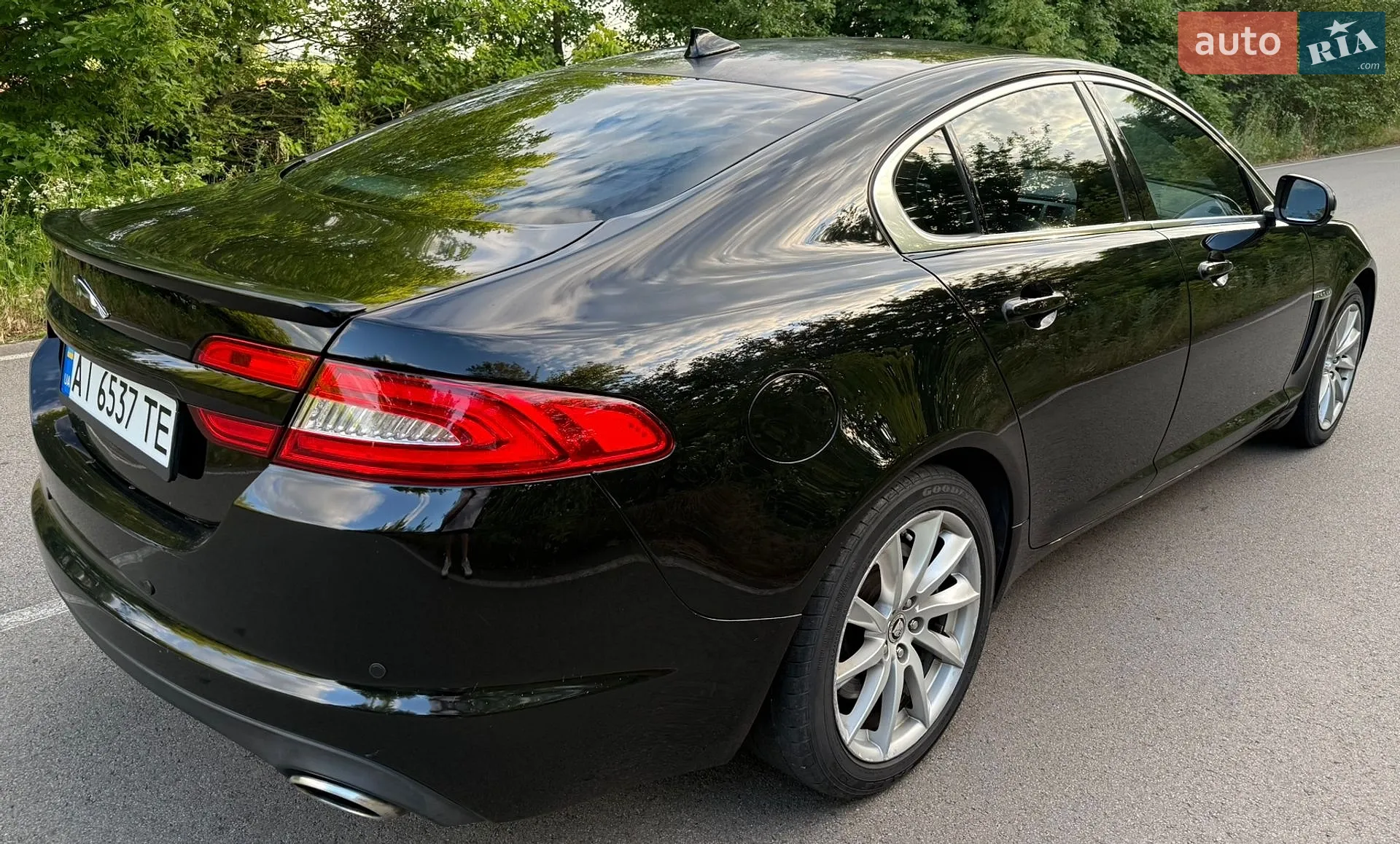 2012 Jaguar XF - мініатюра 6