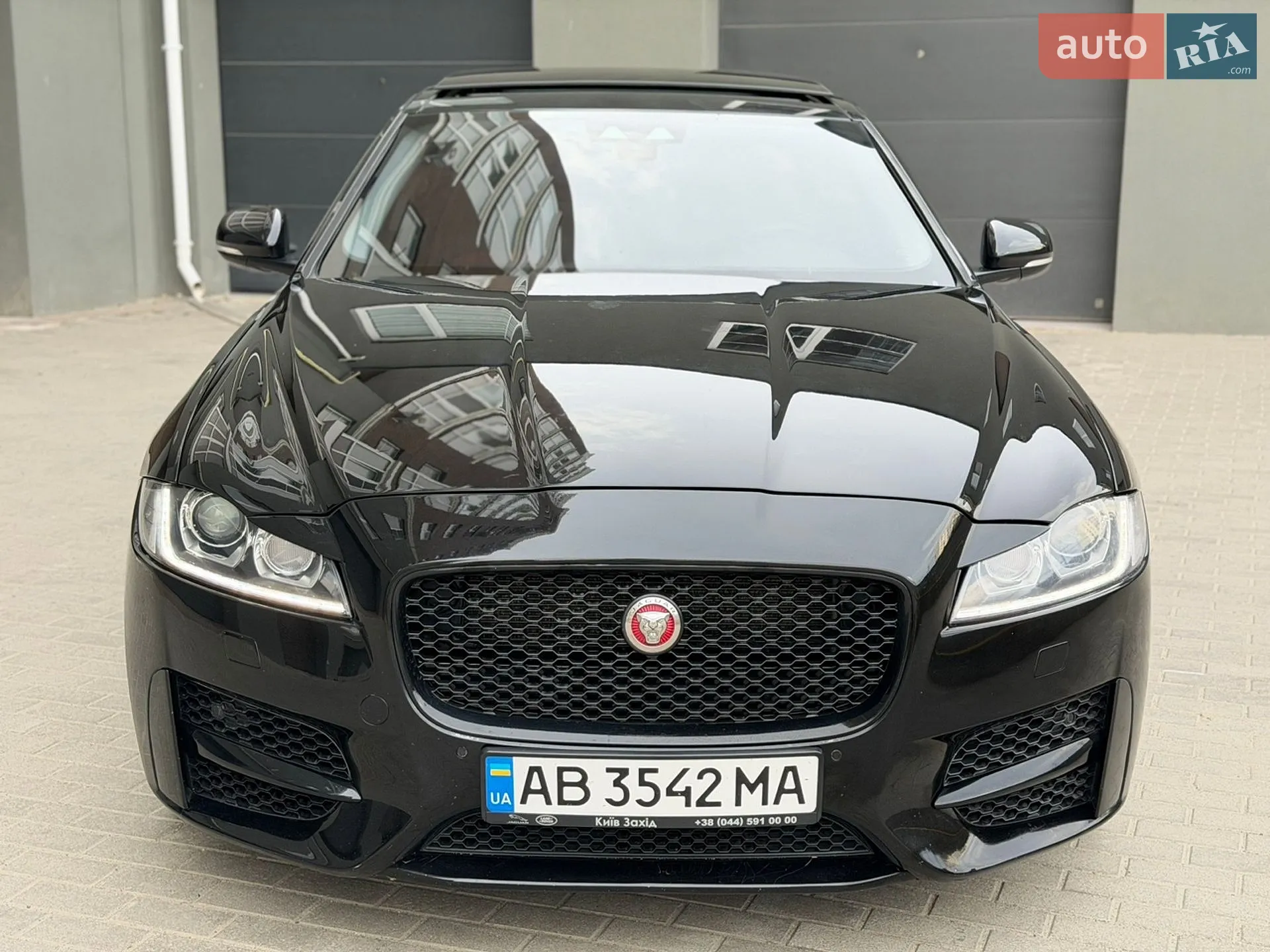 2016 Jaguar XF - мініатюра 6