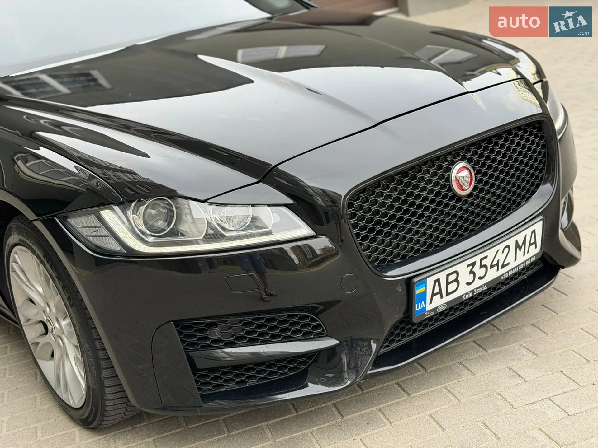 2016 Jaguar XF - мініатюра 10