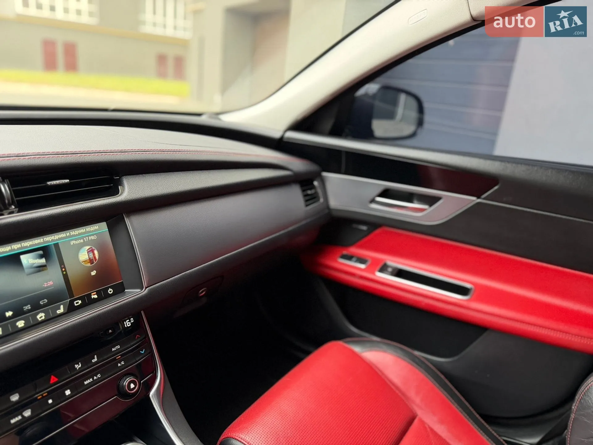 2016 Jaguar XF - мініатюра 64