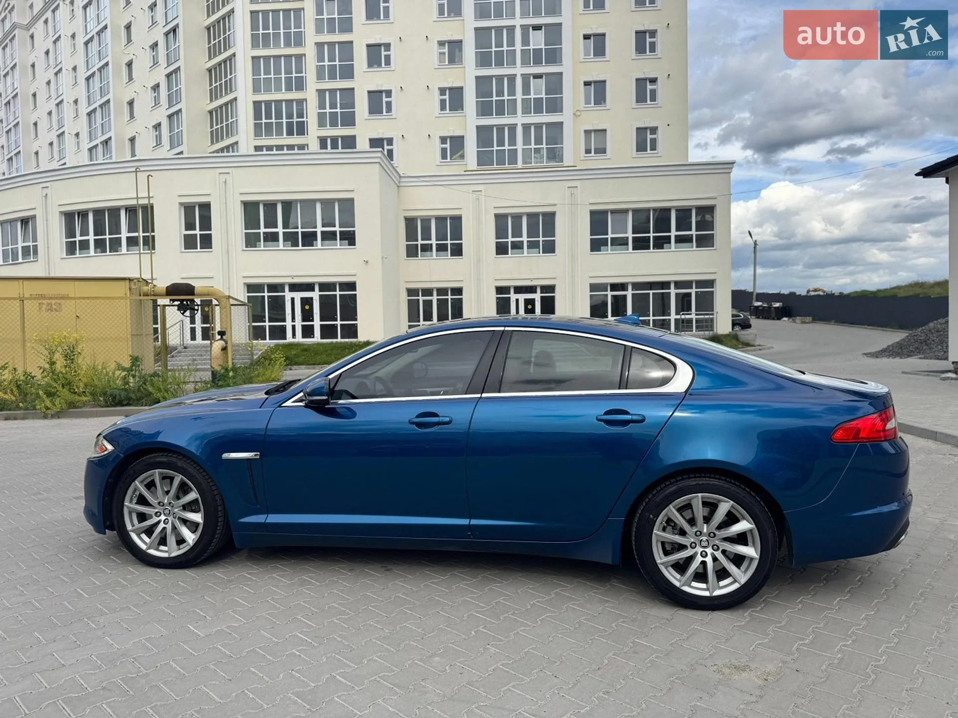 2013 Jaguar XF - мініатюра 8