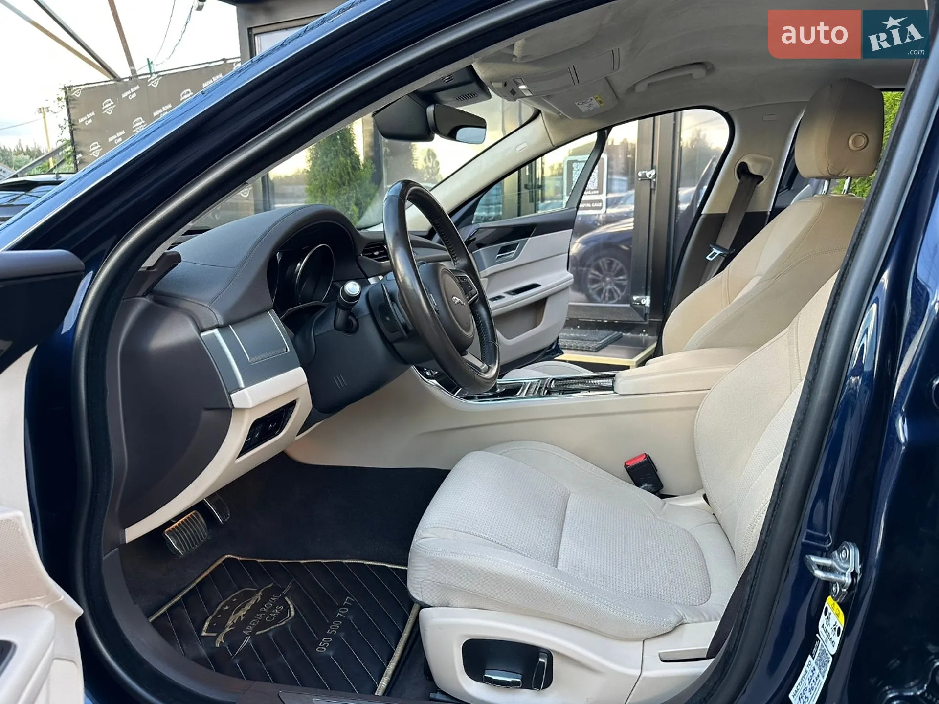 2020 Jaguar XF - мініатюра 13