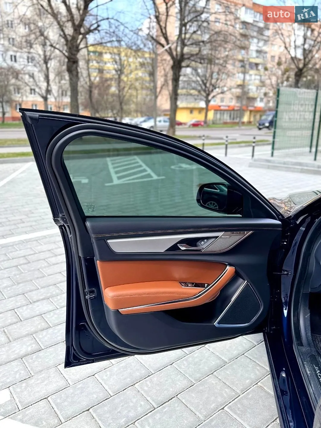 2023 Jaguar XF - мініатюра 25