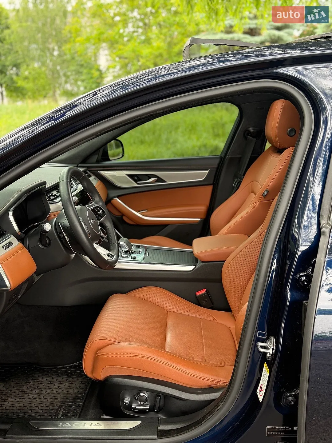 2023 Jaguar XF - мініатюра 31