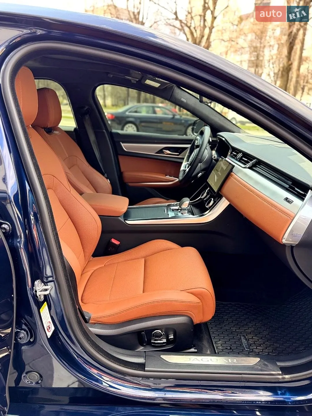 2023 Jaguar XF - мініатюра 33