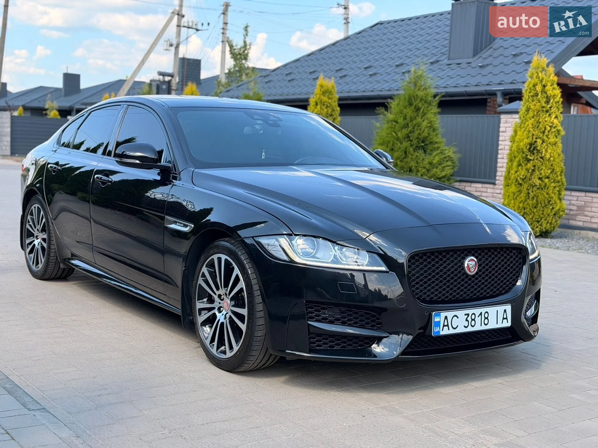 2016 Jaguar XF - мініатюра 7