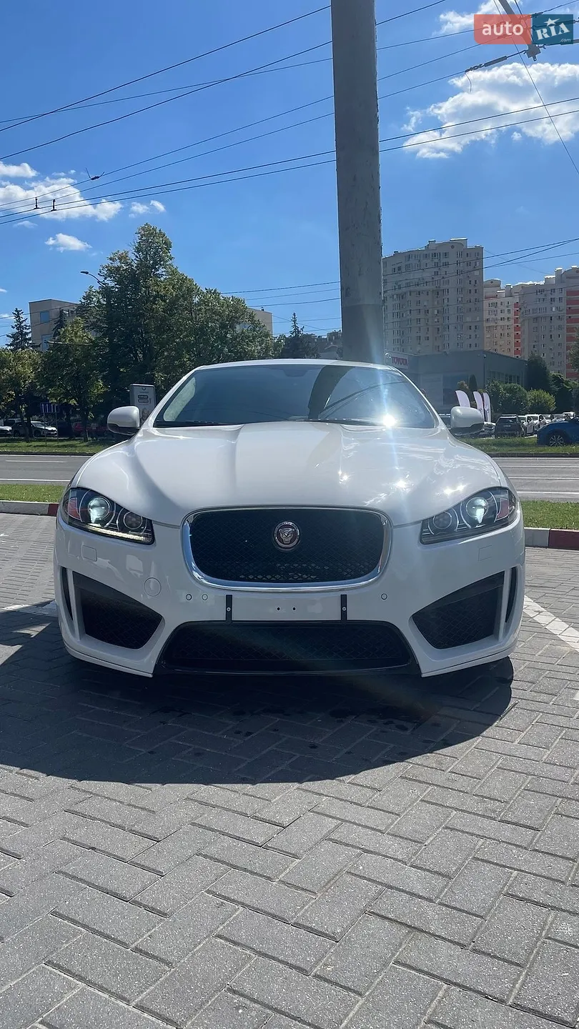 2015 Jaguar XF - мініатюра 3