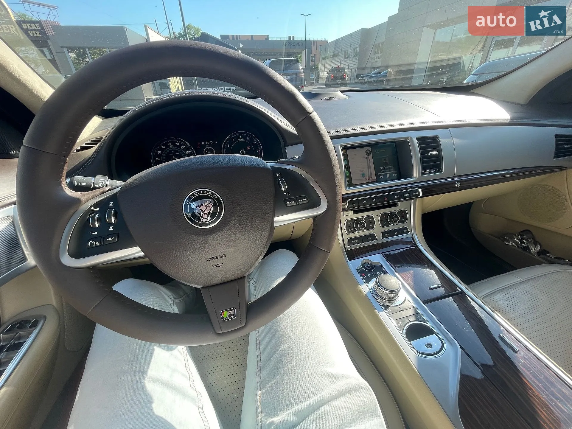 2015 Jaguar XF - мініатюра 2