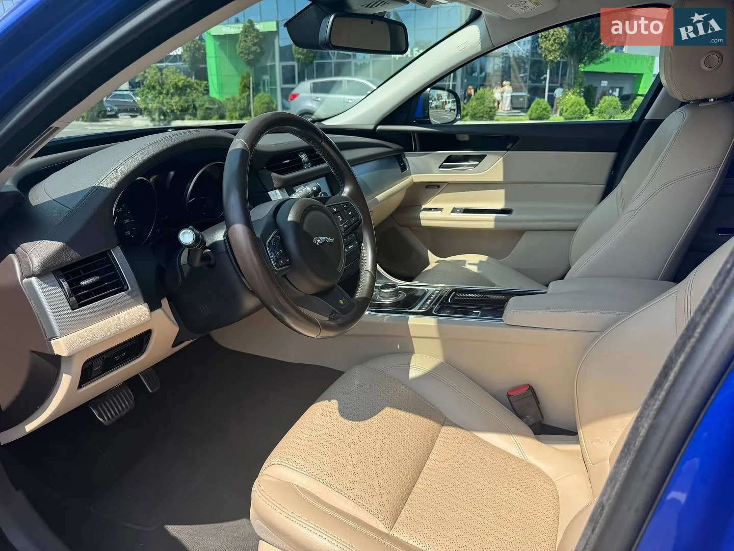 2016 Jaguar XF - мініатюра 7