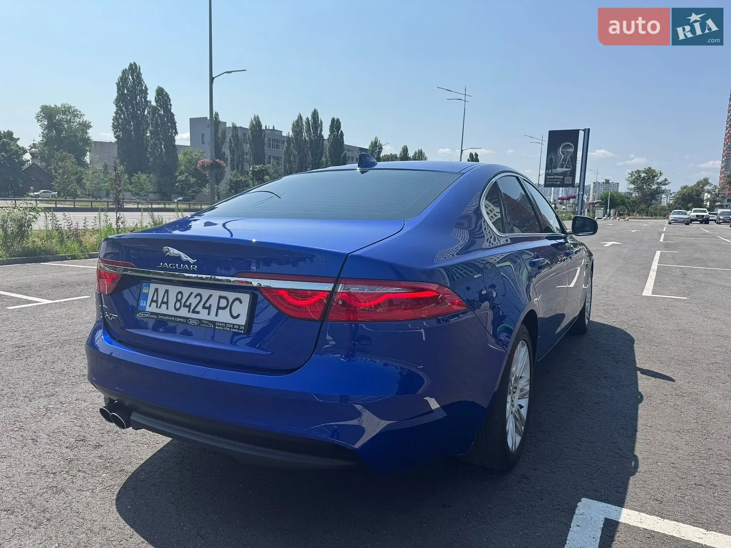 2016 Jaguar XF - мініатюра 17