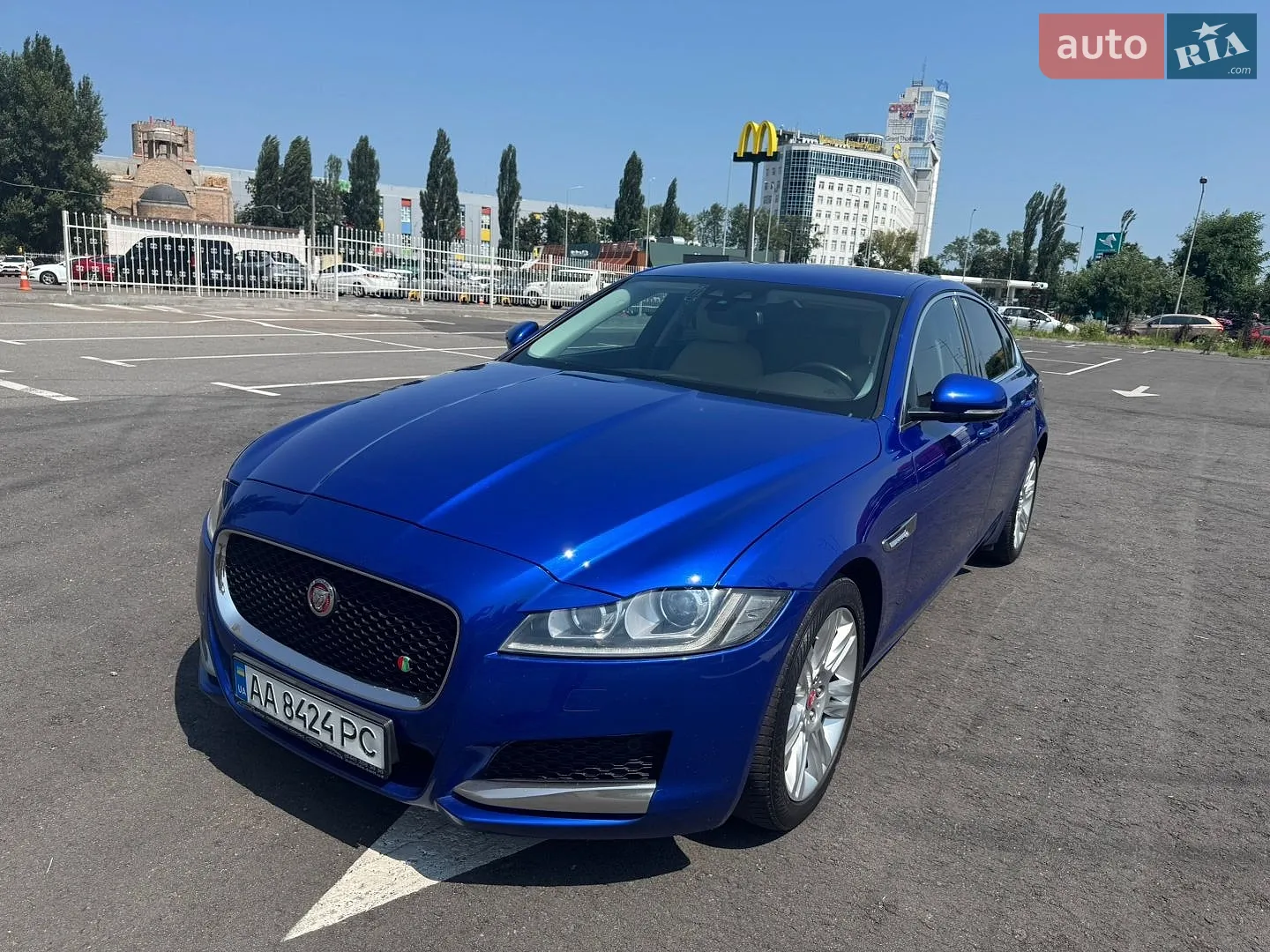 2016 Jaguar XF - мініатюра 14