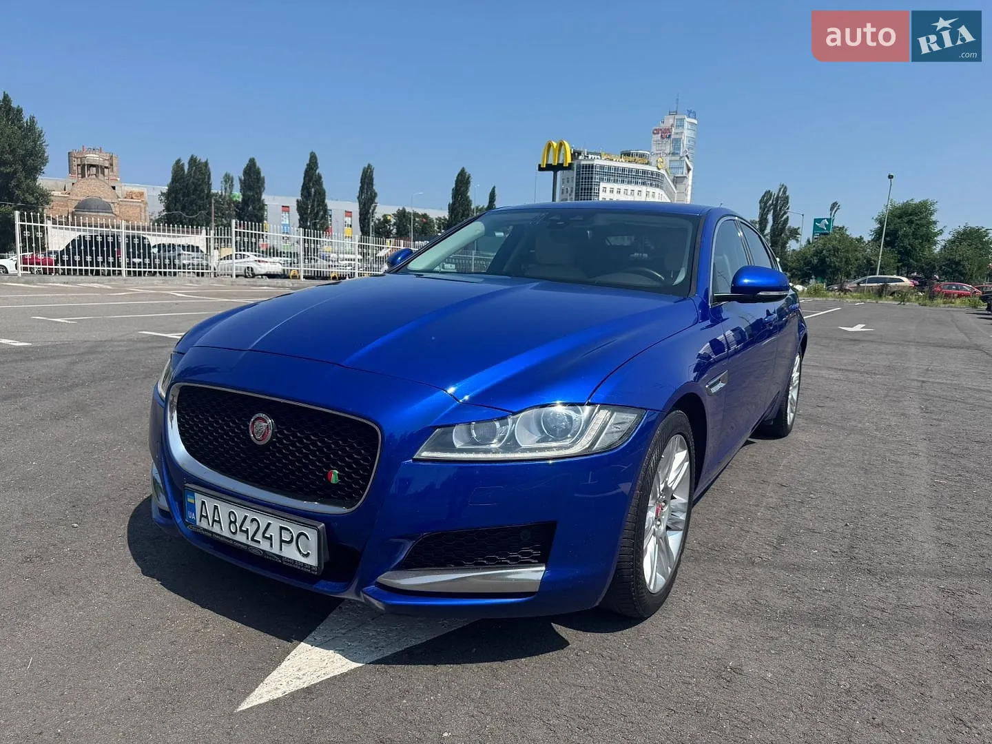 2016 Jaguar XF - мініатюра 32