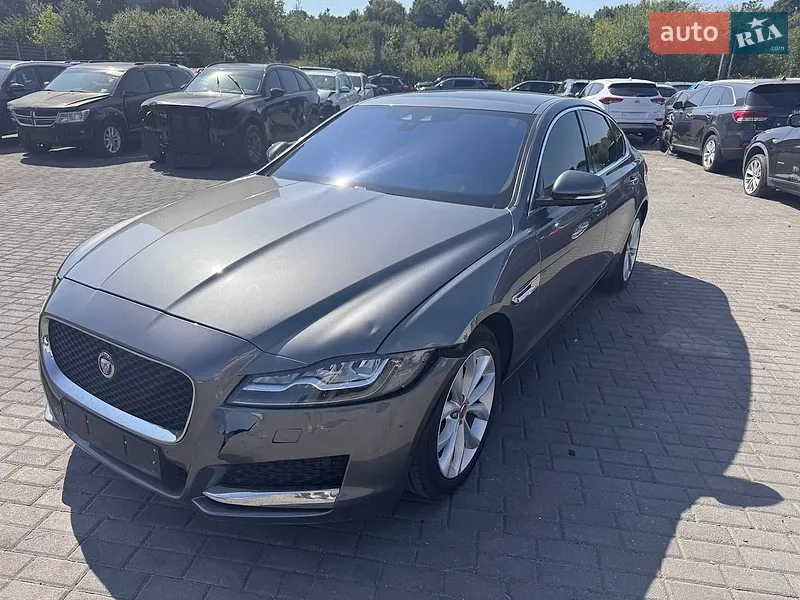 Jaguar XF 2019