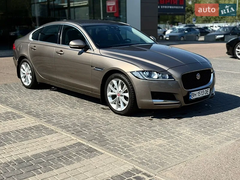 Jaguar XF 2016