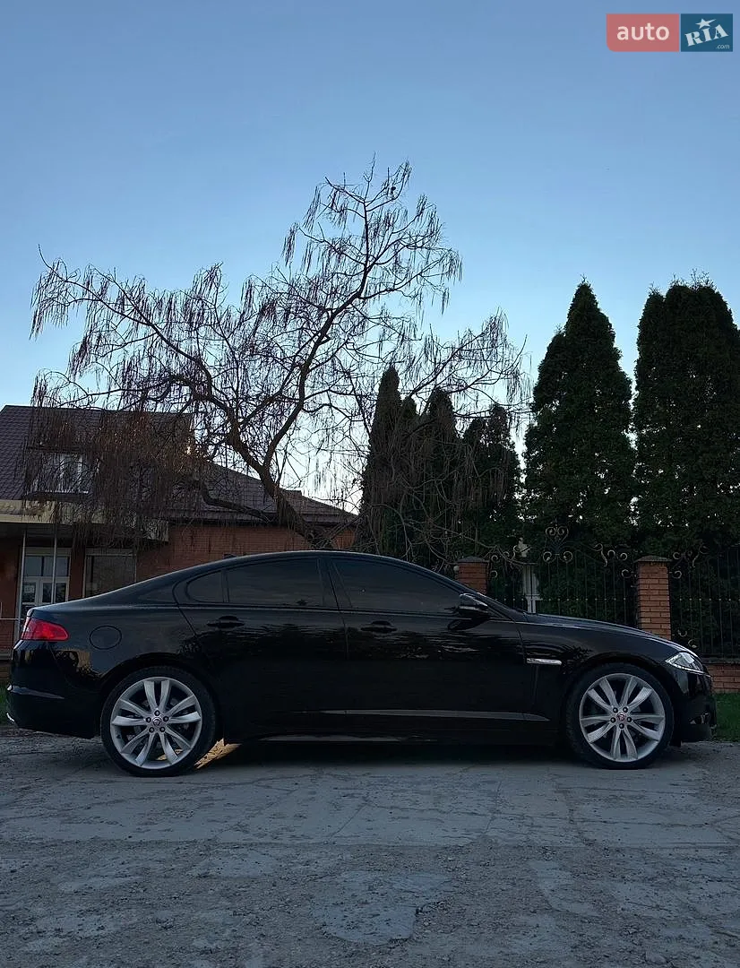 2014 Jaguar XF - мініатюра 3