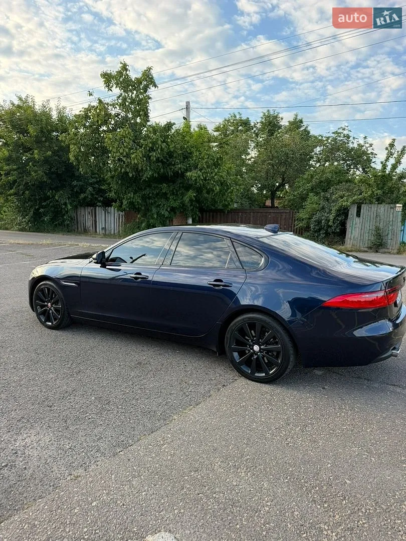 2016 Jaguar XF - мініатюра 5