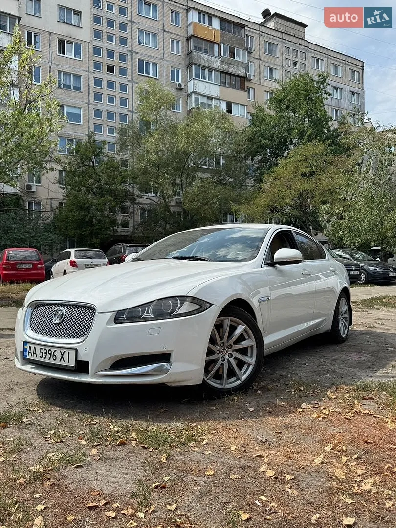 2013 Jaguar XF - фото 1