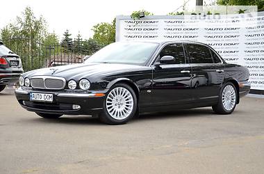 Седан Jaguar XJ 2006 в Киеве