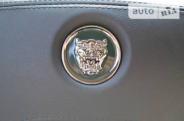 Седан Jaguar XJ 2006 в Киеве