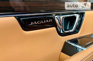 Седан Jaguar XJ 2015 в Киеве