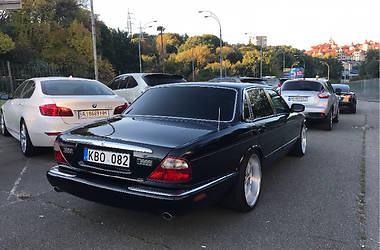 Седан Jaguar XJ 1999 в Хмельницькому