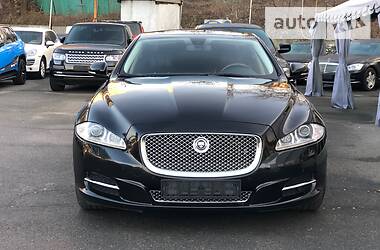 Седан Jaguar XJ 2013 в Киеве