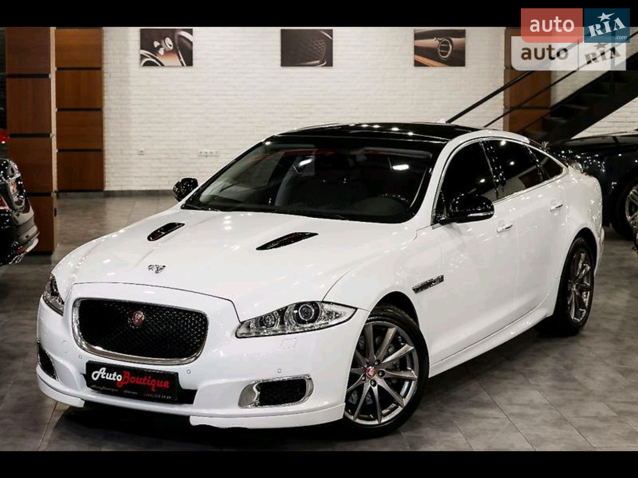 2013 Jaguar XJ - мініатюра 5