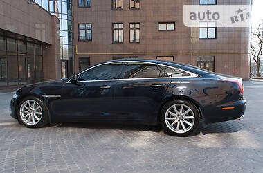 Седан Jaguar XJ 2011 в Харькове