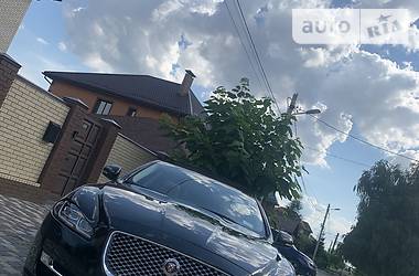 Седан Jaguar XJ 2015 в Харькове