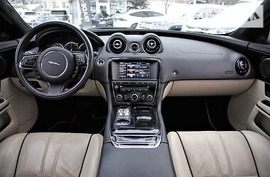 Седан Jaguar XJ 2013 в Харькове