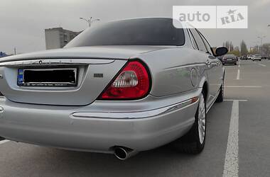 Седан Jaguar XJ 2006 в Києві