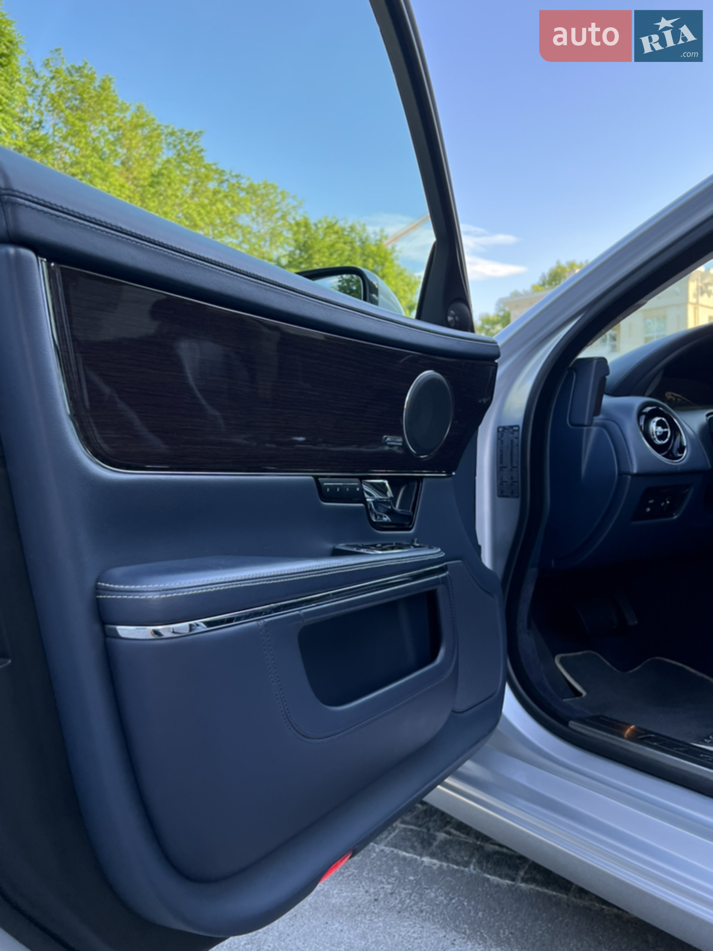 2013 Jaguar XJ - мініатюра 7