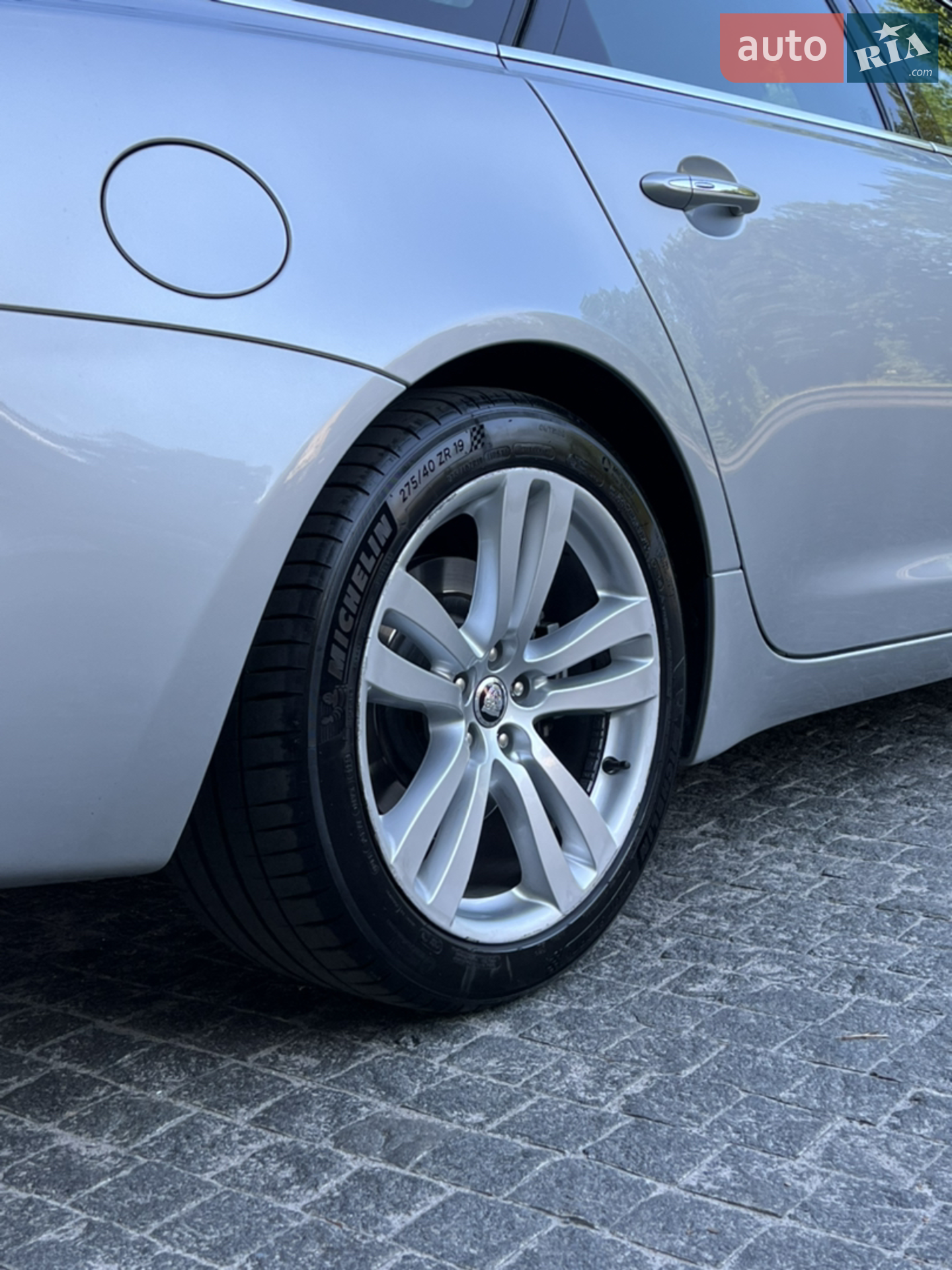 2013 Jaguar XJ - мініатюра 33