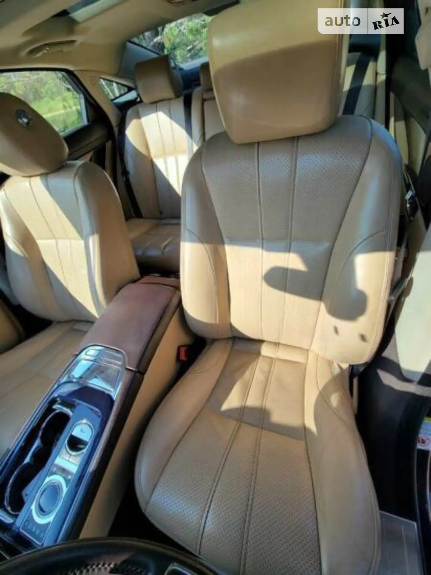 2010 Jaguar XJ - мініатюра 13