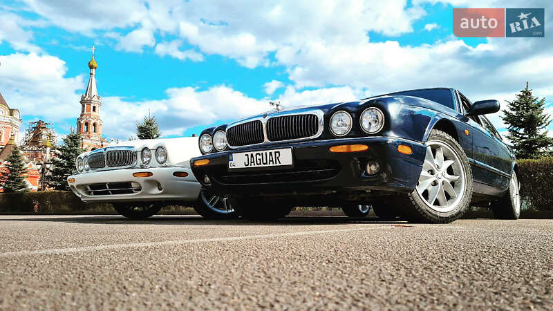 Седан Jaguar XJ 1999 в Кам'янському