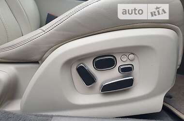 Седан Jaguar XJ 2013 в 