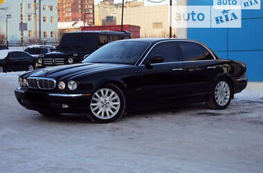 Седан Jaguar XJ 2003 в Киеве