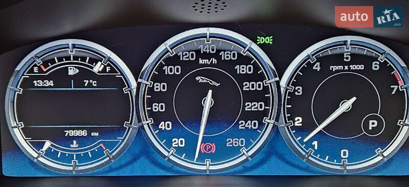 Седан Jaguar XJ 2013 в Киеве