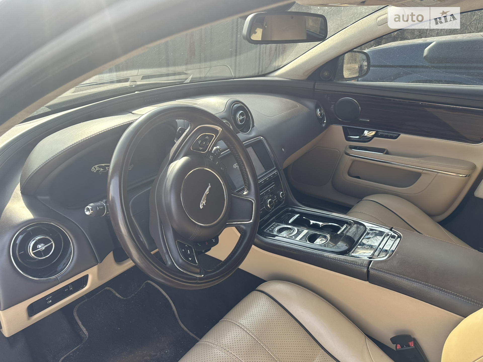 2013 Jaguar XJ - мініатюра 4