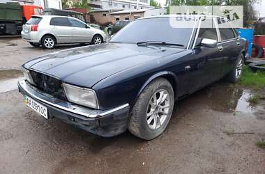 Седан Jaguar XJ 1988 в Києві