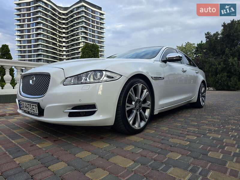 Седан Jaguar XJ 2011 в Одессе