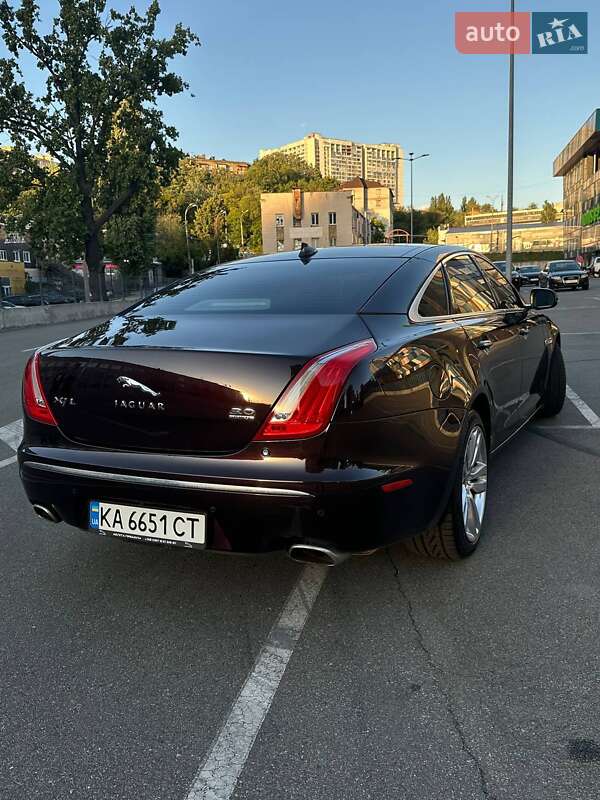 Седан Jaguar XJ 2013 в Киеве фото 7 Седан Jaguar XJ 2013 в Киеве