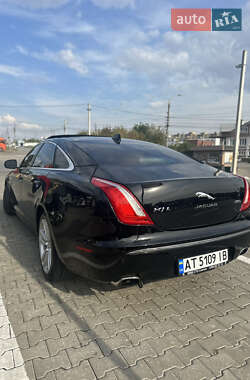 Седан Jaguar XJ 2014 в 