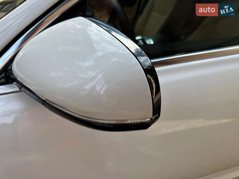 Седан Jaguar XJ 2013 в Киеве