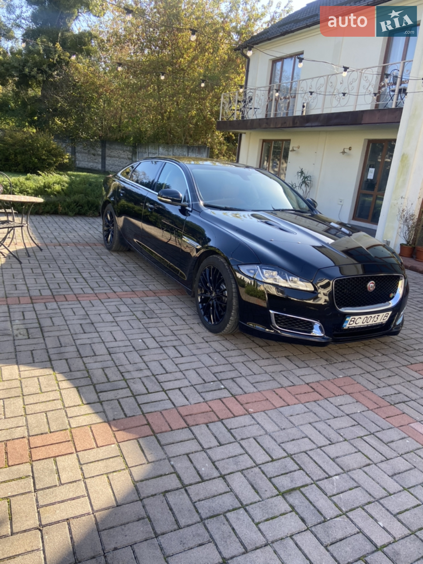 2016 Jaguar XJ - мініатюра 10
